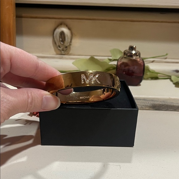 Michael Kors Jewelry - Michael Kors Bangle Band Bracelet